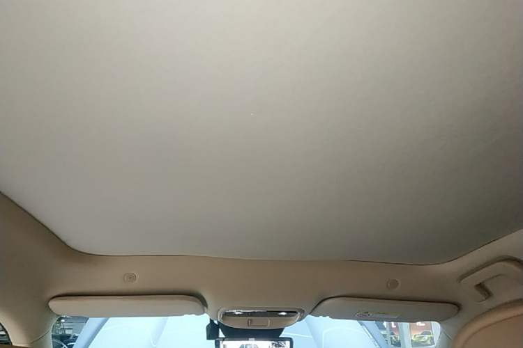 Used Hima AITO M5 2024 Extended-Range Max Rear-Wheel Drive Advanced Intelligent Driving Version Headliner