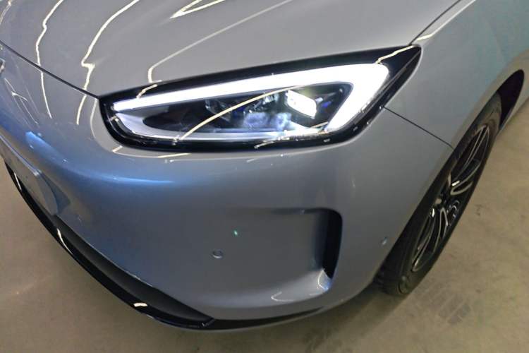 Used Hima AITO M5 2024 All-Electric Max Rear-Drive Advanced Intelligent Driving Version Left Front Headlight