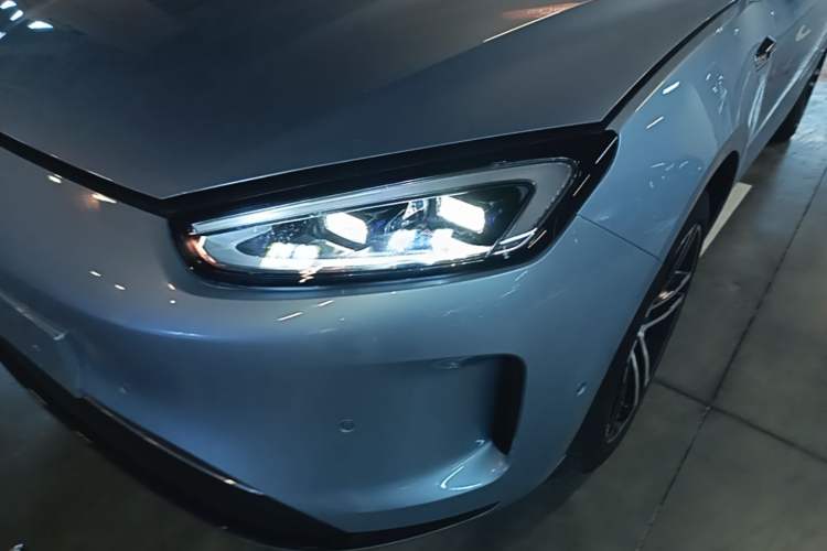 Used Hima AITO M5 2024 Extended-Range Max Rear-Wheel Drive Advanced Intelligent Driving Version Left Front Headlight