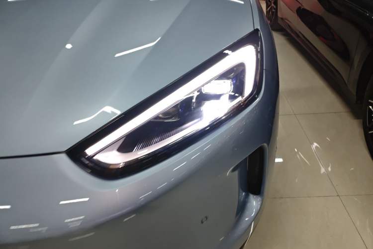 Used Hima AITO M5 2024 Extended-Range Max Rear-Wheel Drive Advanced Intelligent Driving Version Left Front Headlight