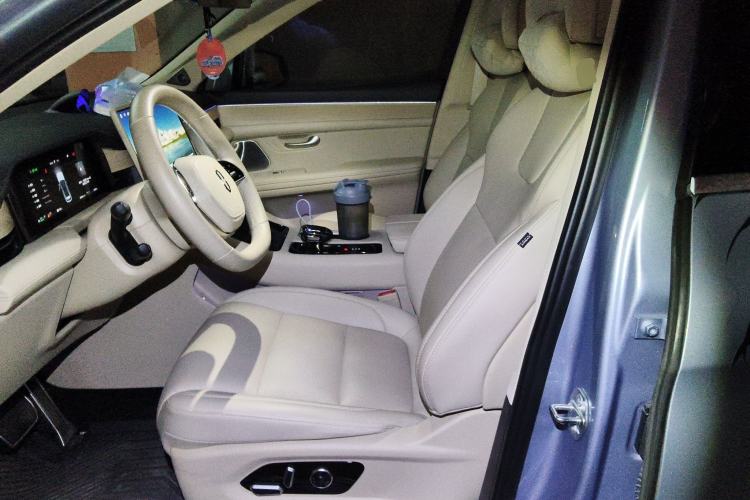 Used Hima AITO M5 2024 Extended-Range Max Rear-Wheel Drive Advanced Intelligent Driving Version Left Front Seat