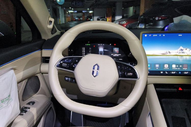 Used Hima AITO M5 2024 Extended-Range Max Rear-Wheel Drive Advanced Intelligent Driving Version Steering Wheel