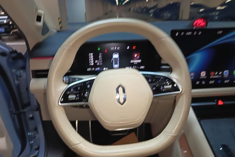 Used Hima AITO M5 2024 Extended-Range Max Rear-Wheel Drive Advanced Intelligent Driving Version Steering Wheel