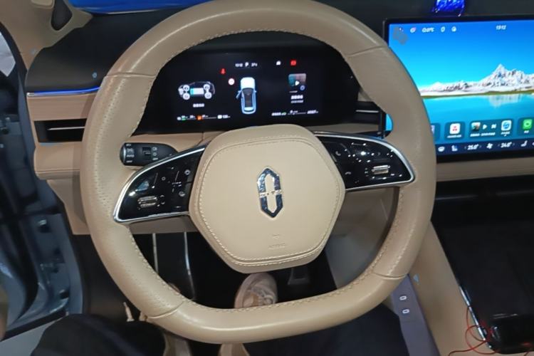 Used Hima AITO M5 2024 Extended-Range Max Rear-Wheel Drive Advanced Intelligent Driving Version Steering Wheel