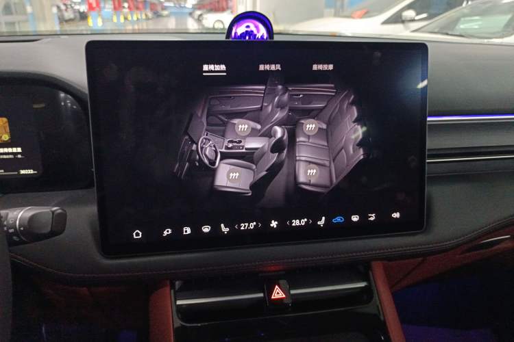 Used Hima AITO M5 2024 Extended-Range Max RS Four-Wheel Drive Advanced Intelligent Driving Version Audio And AC Panel