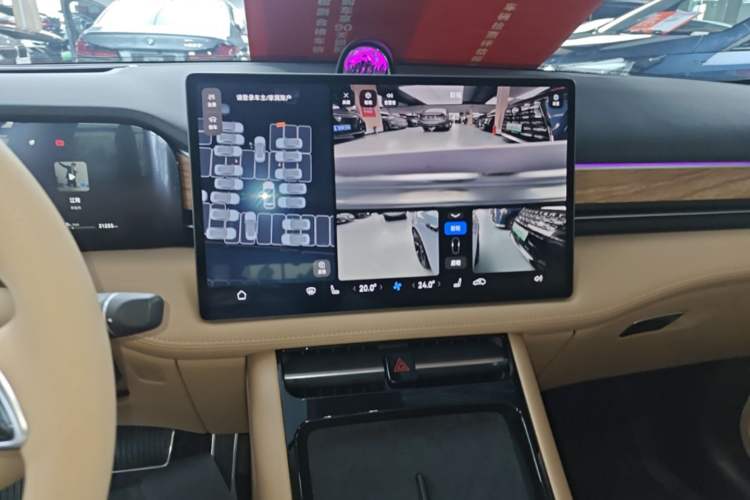 Used Hima AITO M5 2024 Extended-Range Max RS Four-Wheel Drive Advanced Intelligent Driving Version Audio And AC Panel