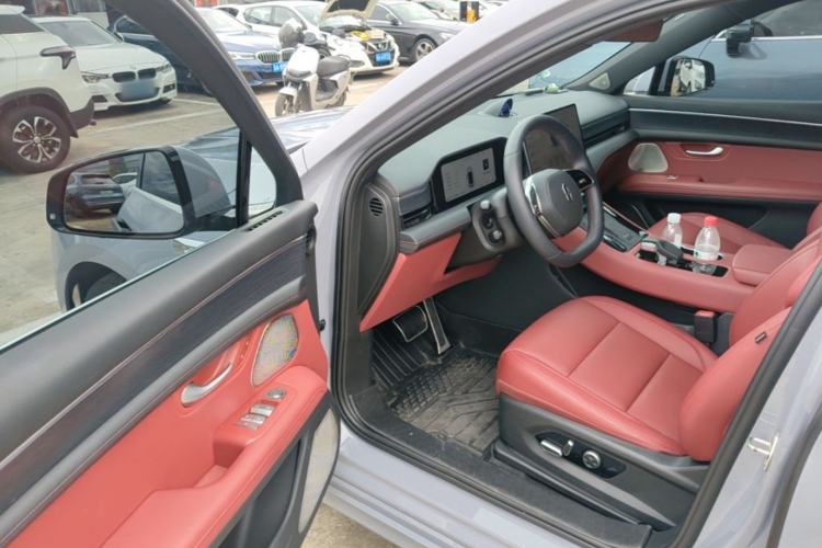 Used Hima AITO M5 2024 Extended-Range Max Rear-Wheel Drive Advanced Intelligent Driving Version Driver Seat