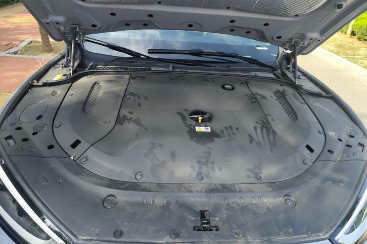 Used Hima AITO M5 2024 Extended-Range Max RS Four-Wheel Drive Advanced Intelligent Driving Version Engine Bay