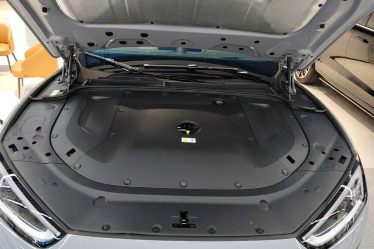 Used Hima AITO M5 2024 Extended-Range Max RS Four-Wheel Drive Advanced Intelligent Driving Version Engine Bay