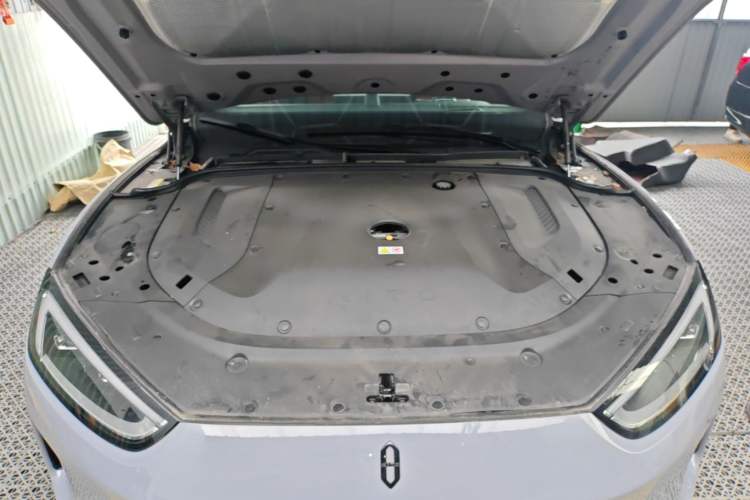 Used Hima AITO M5 2024 Extended-Range Max RS Four-Wheel Drive Advanced Intelligent Driving Version Engine Bay