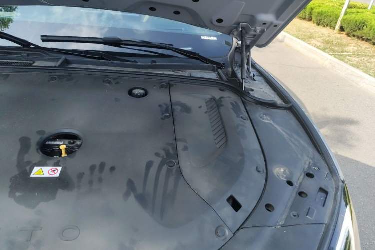 Used Hima AITO M5 2024 Extended-Range Max RS Four-Wheel Drive Advanced Intelligent Driving Version Engine Bay Left