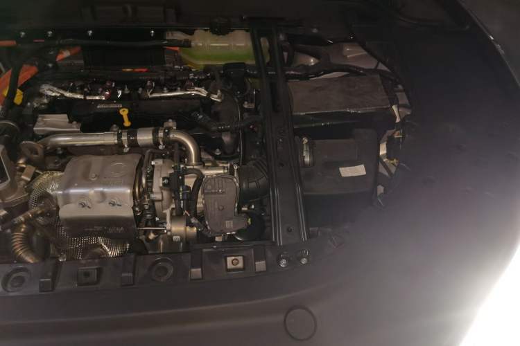 Used Hima AITO M5 2024 Extended-Range Max RS Four-Wheel Drive Advanced Intelligent Driving Version Engine Bay Left