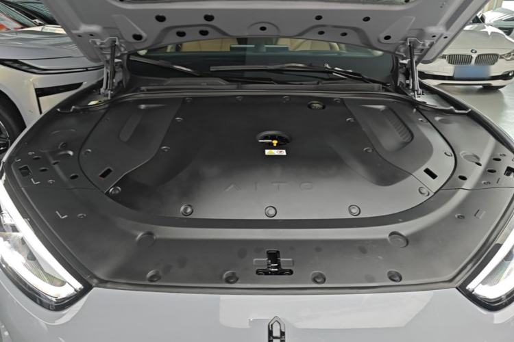 Used Hima AITO M5 2024 Extended-Range Max RS Four-Wheel Drive Advanced Intelligent Driving Version Engine Bay