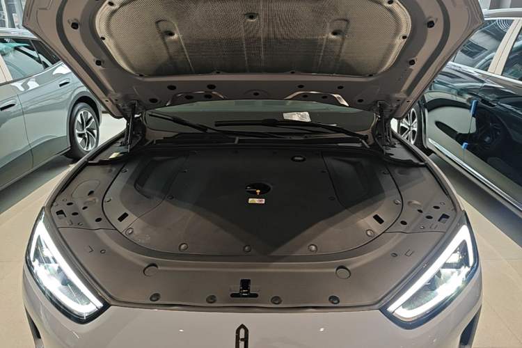 Used Hima AITO M5 2024 Extended-Range Max RS Four-Wheel Drive Advanced Intelligent Driving Version Engine Bay