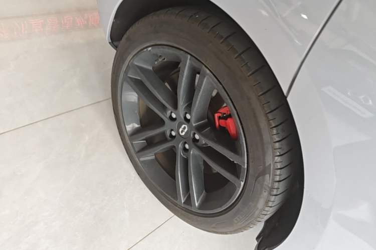 Used Hima AITO M5 2024 Extended-Range Max RS Four-Wheel Drive Advanced Intelligent Driving Version Exterior 5