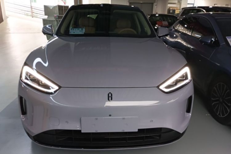 Used Hima AITO M5 2024 Extended-Range Max RS Four-Wheel Drive Advanced Intelligent Driving Version Front