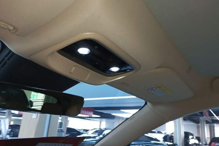 Used Hima AITO M5 2024 Extended-Range Max RS Four-Wheel Drive Advanced Intelligent Driving Version Headliner