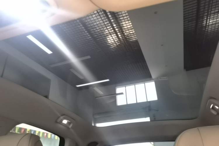 Used Hima AITO M5 2024 Extended-Range Max RS Four-Wheel Drive Advanced Intelligent Driving Version Headliner