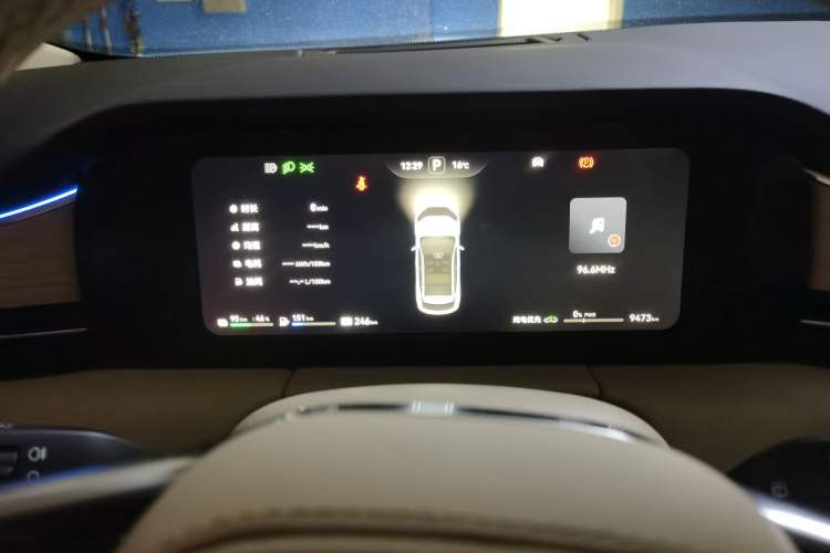 Used Hima AITO M5 2024 Extended-Range Max RS Four-Wheel Drive Advanced Intelligent Driving Version Instrument Cluster