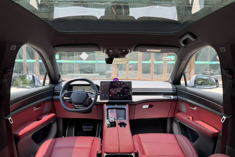Used Hima AITO M5 2024 Extended-Range Max RS Four-Wheel Drive Advanced Intelligent Driving Version Interior 3