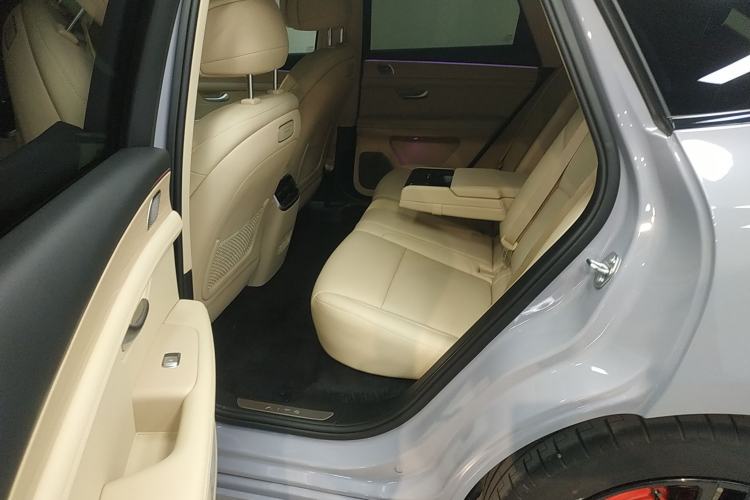 Used Hima AITO M5 2024 Extended-Range Max RS Four-Wheel Drive Advanced Intelligent Driving Version Interior 4