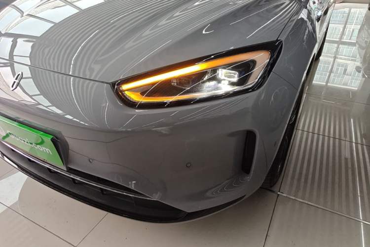 Used Hima AITO M5 2024 Extended-Range Max Rear-Wheel Drive Advanced Intelligent Driving Version Left Front Headlight