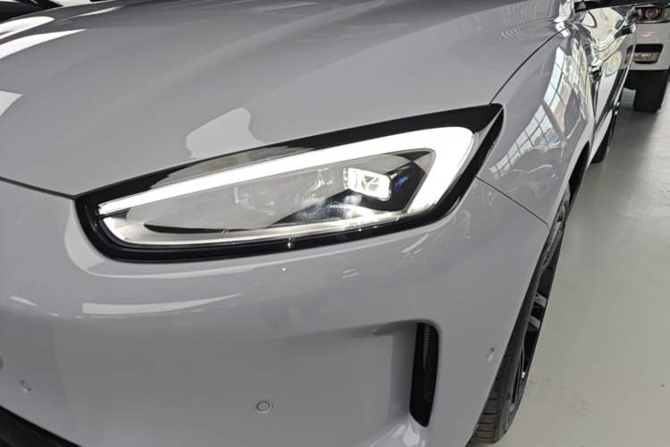 Used Hima AITO M5 2024 Extended-Range Max RS Four-Wheel Drive Advanced Intelligent Driving Version Left Front Headlight