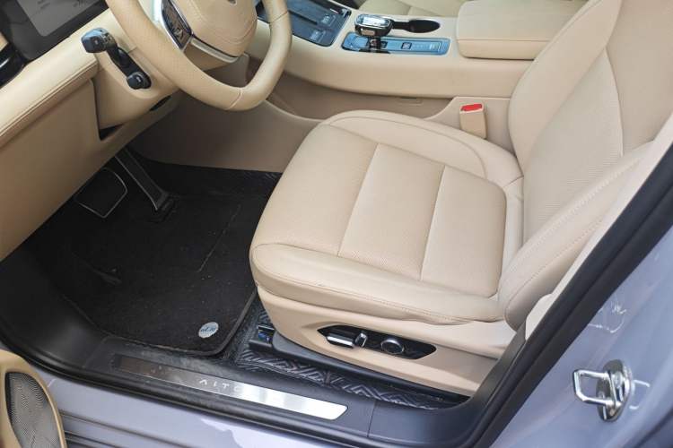 Used Hima AITO M5 2024 Extended-Range Max RS Four-Wheel Drive Advanced Intelligent Driving Version Left Front Seat