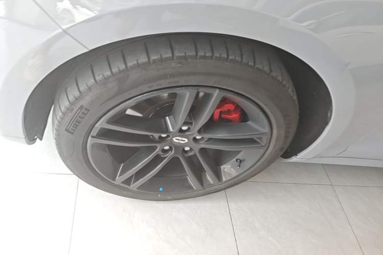 Used Hima AITO M5 2024 Extended-Range Max RS Four-Wheel Drive Advanced Intelligent Driving Version Left Front Wheel Hub