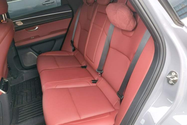 Used Hima AITO M5 2024 Extended-Range Max Rear-Wheel Drive Advanced Intelligent Driving Version Left Rear Seat