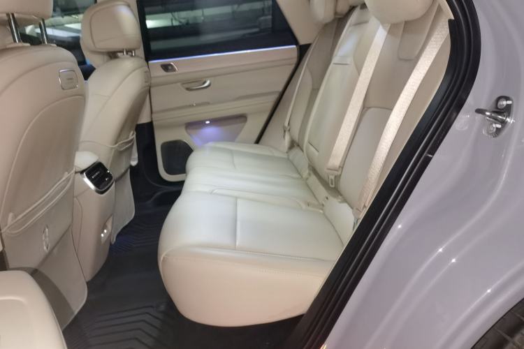 Used Hima AITO M5 2024 Extended-Range Max RS Four-Wheel Drive Advanced Intelligent Driving Version Left Rear Seat
