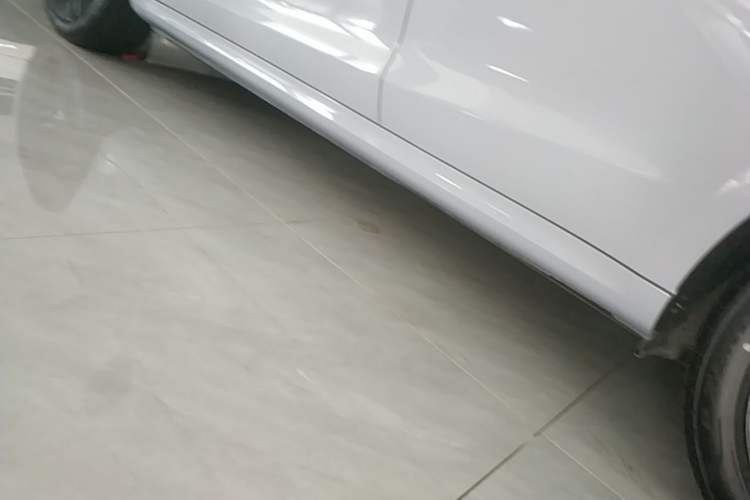 Used Hima AITO M5 2024 Extended-Range Max RS Four-Wheel Drive Advanced Intelligent Driving Version Left Side Sill
