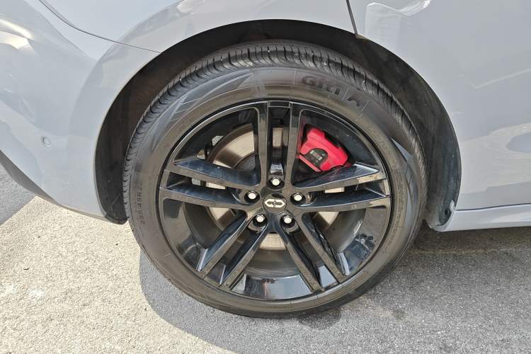 Used Hima AITO M5 2024 Extended-Range Max RS Four-Wheel Drive Advanced Intelligent Driving Version Right Rear Wheel Hub
