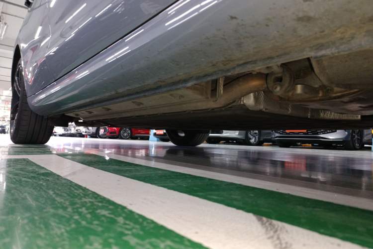 Used Hima AITO M5 2024 Extended-Range Max RS Four-Wheel Drive Advanced Intelligent Driving Version Right Side Sill