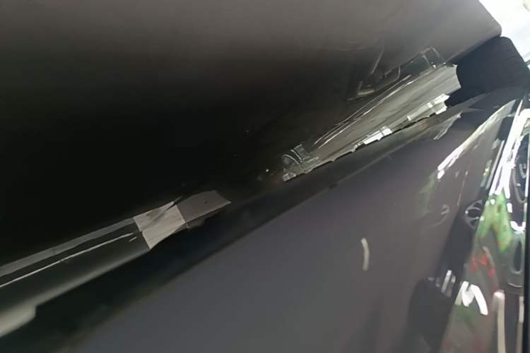 Used Hima AITO M5 2024 Extended-Range Max RS Four-Wheel Drive Advanced Intelligent Driving Version Right Side Sill