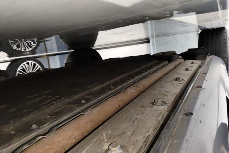 Used Hima AITO M5 2024 Extended-Range Max RS Four-Wheel Drive Advanced Intelligent Driving Version Right Side Sill