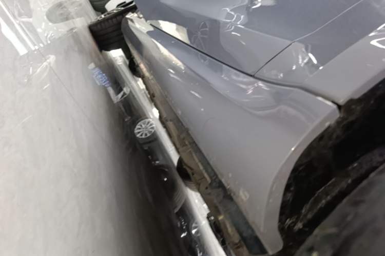 Used Hima AITO M5 2024 Extended-Range Max RS Four-Wheel Drive Advanced Intelligent Driving Version Right Side Sill