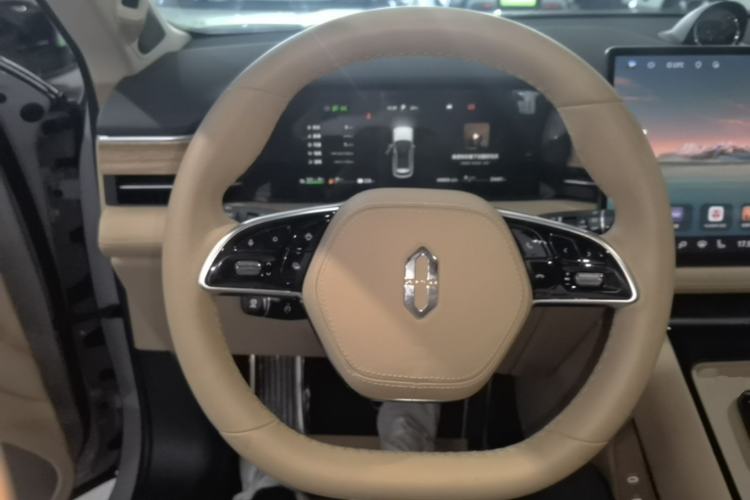 Used Hima AITO M5 2024 Extended-Range Max RS Four-Wheel Drive Advanced Intelligent Driving Version Steering Wheel