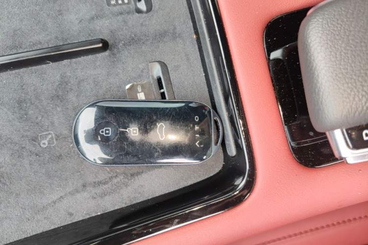 Used Hima AITO M5 2024 Extended-Range Max Rear-Wheel Drive Advanced Intelligent Driving Version Vehicle Key
