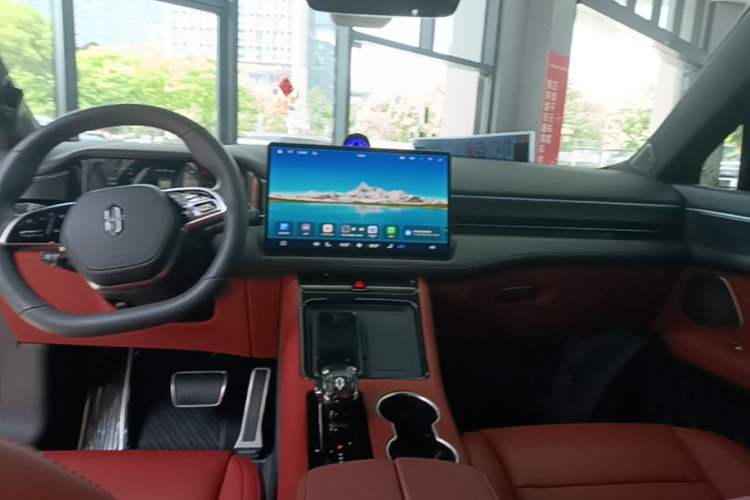 Used Hima AITO M5 2024 Extended-Range Max RS Four-Wheel Drive Advanced Intelligent Driving Version Center Console