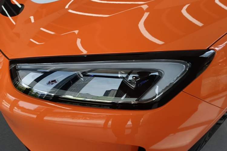 Used Hima AITO M5 2024 Extended-Range Max RS Four-Wheel Drive Advanced Intelligent Driving Version Left Front Headlight