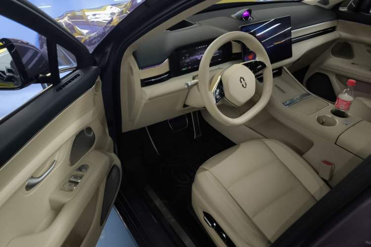 Used Hima AITO M5 2024 Extended-Range Max RS Four-Wheel Drive Advanced Intelligent Driving Version Driver Seat