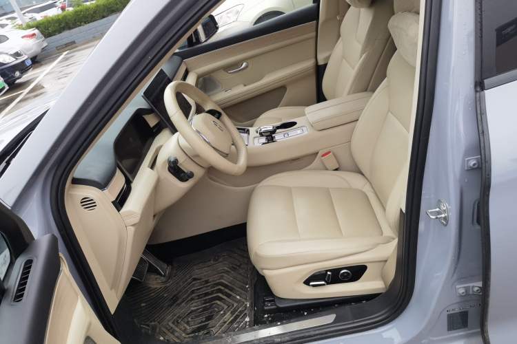 Used Hima AITO M5 2024 Extended-Range Max RS Four-Wheel Drive Advanced Intelligent Driving Version Left Front Seat