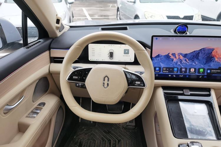 Used Hima AITO M5 2024 Extended-Range Max RS Four-Wheel Drive Advanced Intelligent Driving Version Steering Wheel