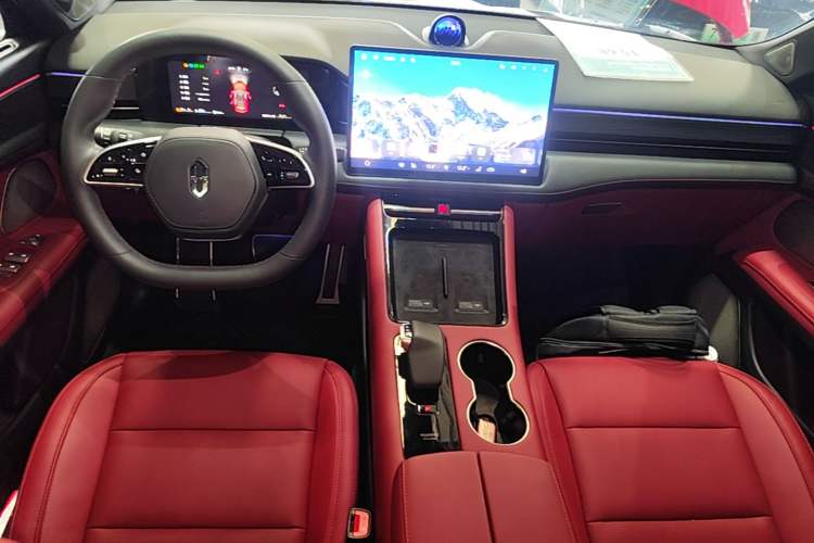 Used Hima AITO M5 2024 Extended-Range Max Rear-Wheel Drive Advanced Intelligent Driving Version Center Console