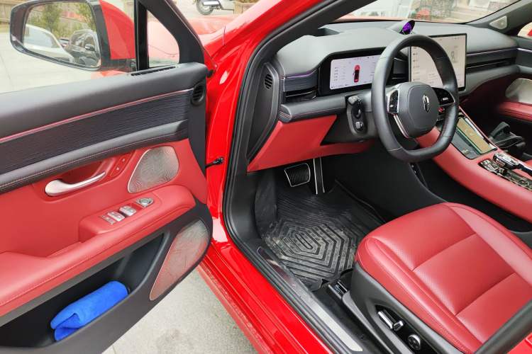 Used Hima AITO M5 2024 Extended-Range Max RS Four-Wheel Drive Advanced Intelligent Driving Version Driver Seat