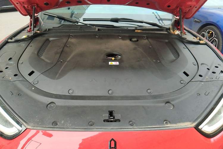 Used Hima AITO M5 2024 Extended-Range Max RS Four-Wheel Drive Advanced Intelligent Driving Version Engine Bay