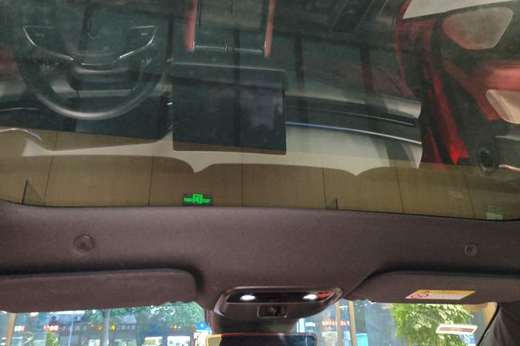 Used Hima AITO M5 2024 Extended-Range Max RS Four-Wheel Drive Advanced Intelligent Driving Version Headliner