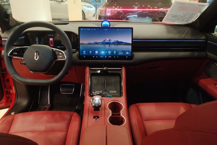 Used Hima AITO M5 2024 Extended-Range Max RS Four-Wheel Drive Advanced Intelligent Driving Version Interior 2