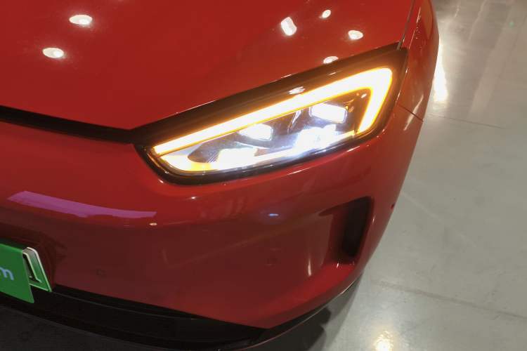 Used Hima AITO M5 2024 Extended-Range Max RS Four-Wheel Drive Advanced Intelligent Driving Version Left Front Headlight